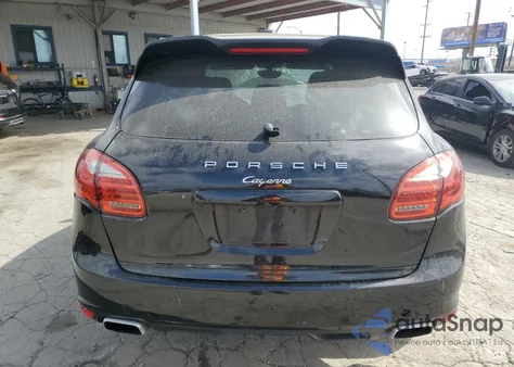 2012 Porsche Cayenne z USA, uszkodzony, nr VIN WP1AA2A27CLA04836